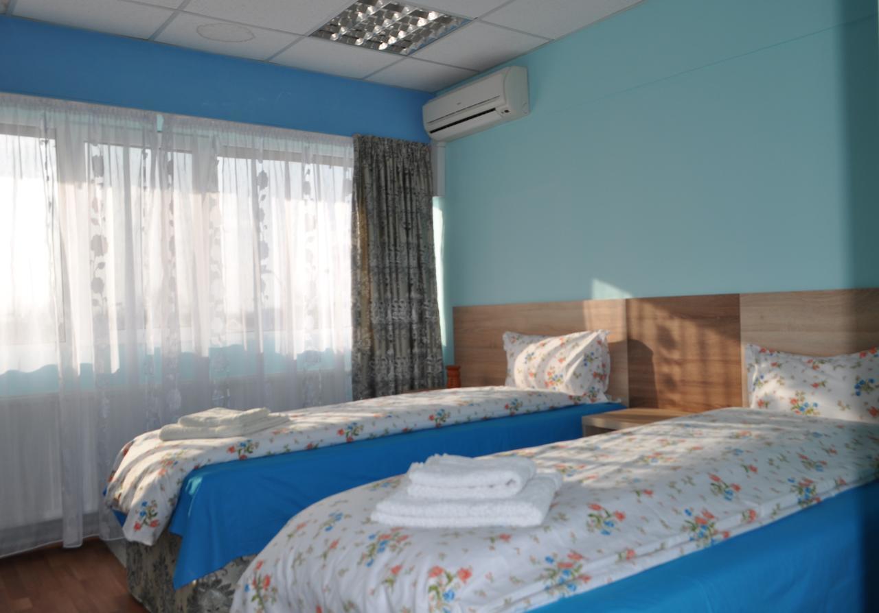 Casa Paul Hotel Galati  Ngoại thất bức ảnh